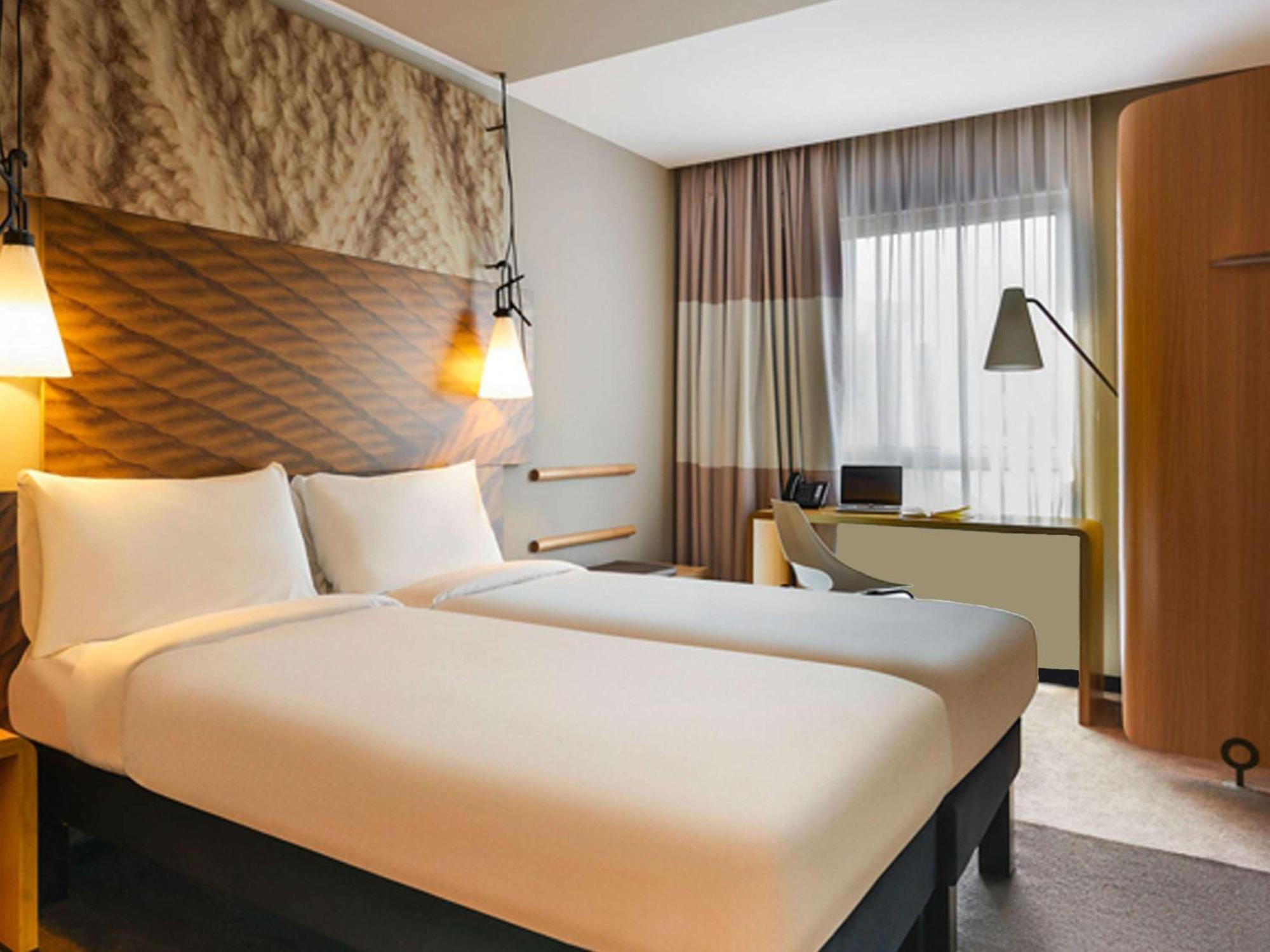 Hotel Ibis Quimper Exterior foto