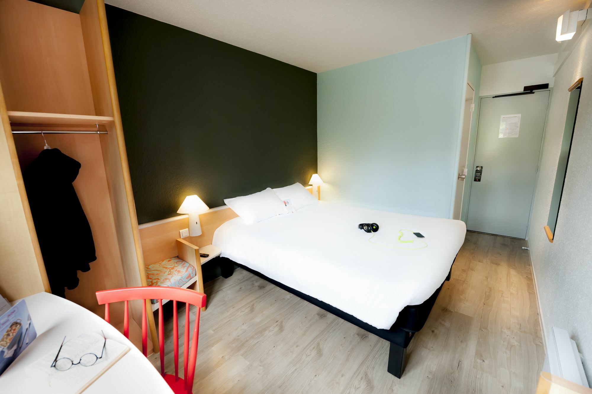 Hotel Ibis Quimper Exterior foto